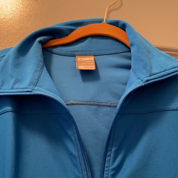 Nike Fit Dry  Royal Blue Large Zip Up  Track Jacket - Picture 3 of 5